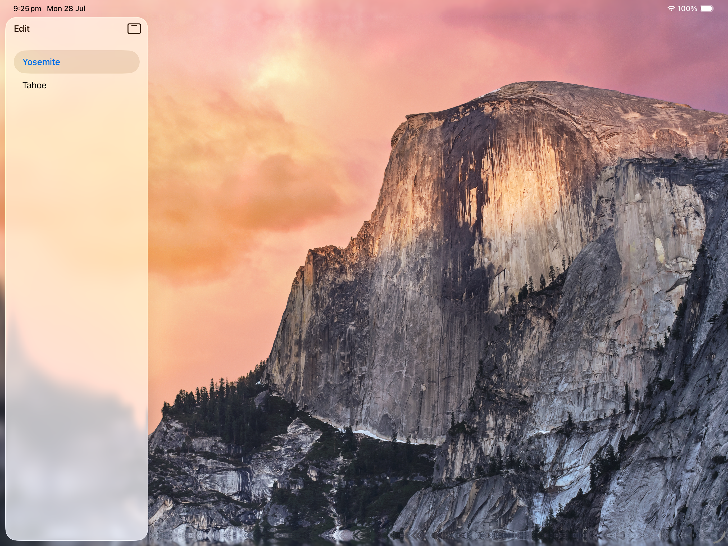 iOS 26 Sidebar Background Extension